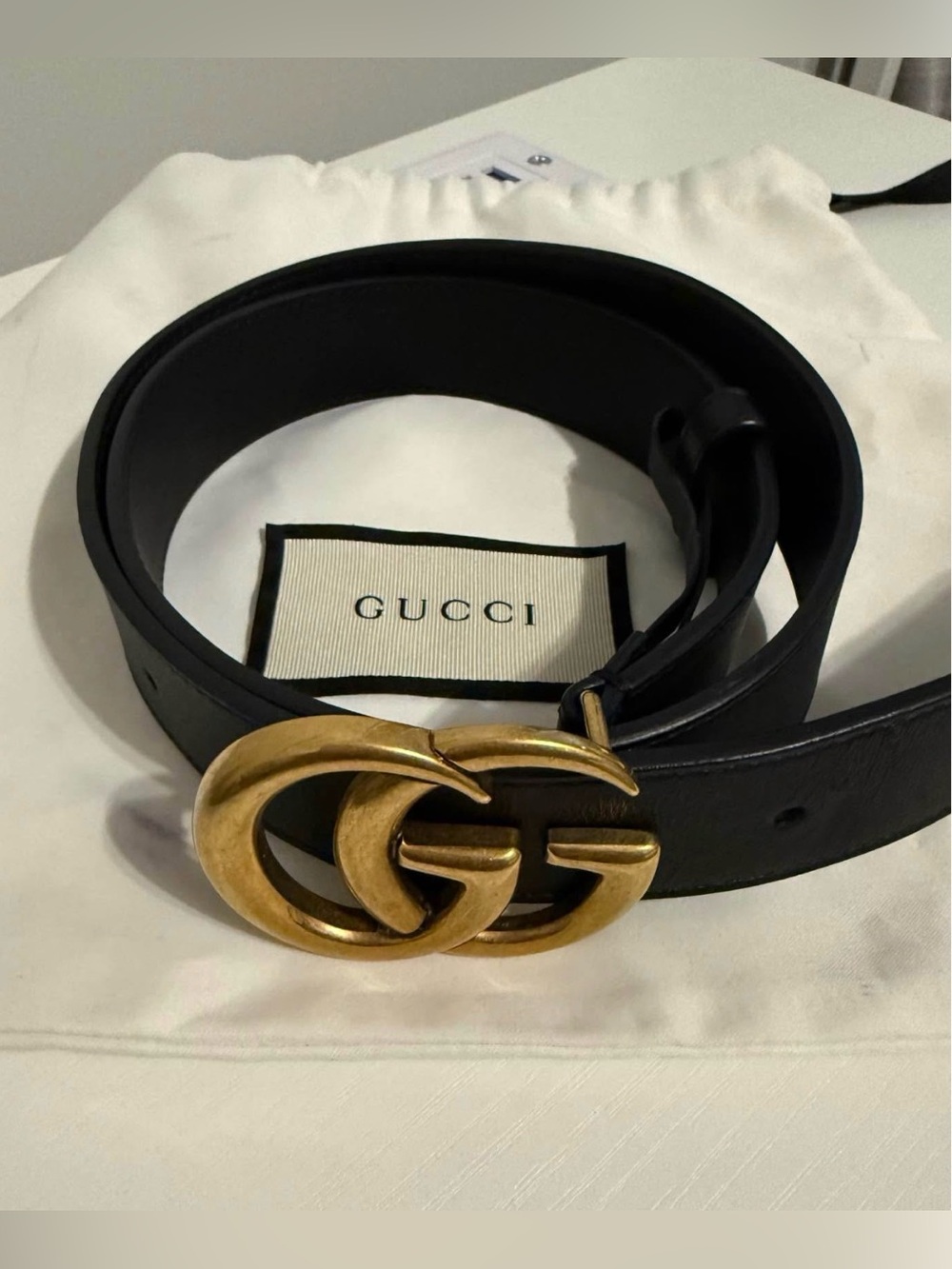 💯 Authentic Gucci Black Leather Belt with Gold Double G Buckle